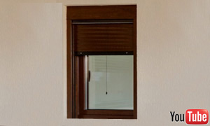 Rulou exterior suprapus - UNIBOX cu plasă de insecte integrată și acționare prin panglică